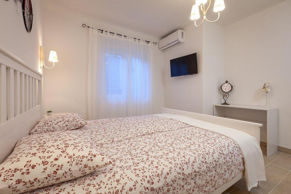 Apartmani Mirona - Tučepi Extérieur photo