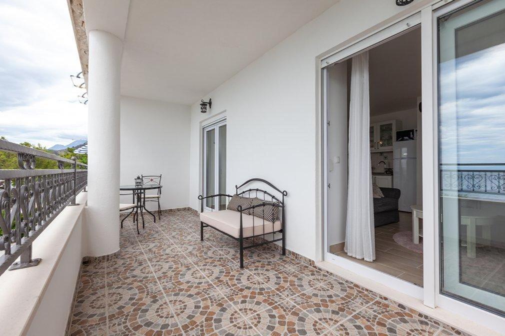 Apartmani Mirona - Tučepi Extérieur photo